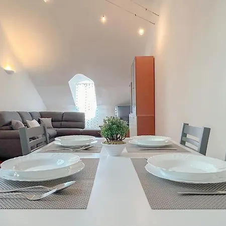 Casa Elegante A 2' Dal Mare - Bergeggi 7' - Wifi Savona