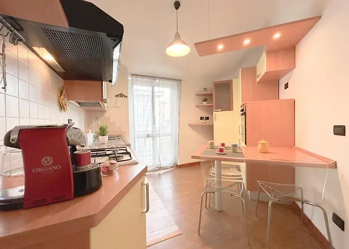 Casa Elegante A 2' Dal Mare - Bergeggi 7' - Wifi *