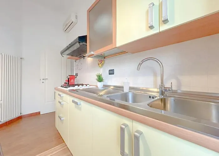 Casa Elegante A 2' Dal Mare - Bergeggi 7' - Wifi * Savona