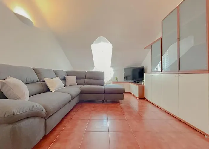 Casa Elegante A 2' Dal Mare - Bergeggi 7' - Wifi * Savona